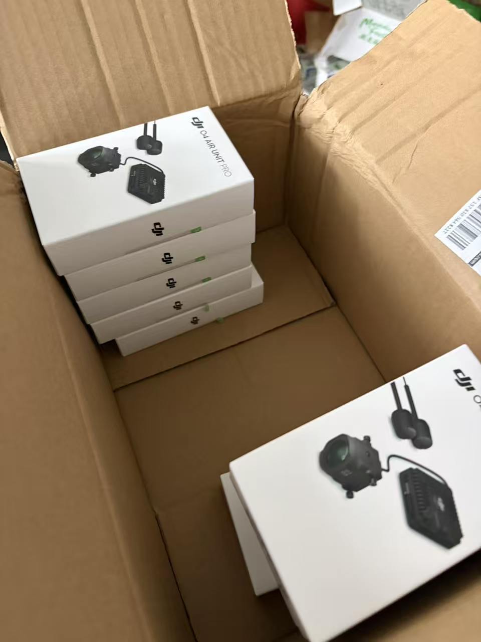 DJI O4 Air Unit Pro thumbnail